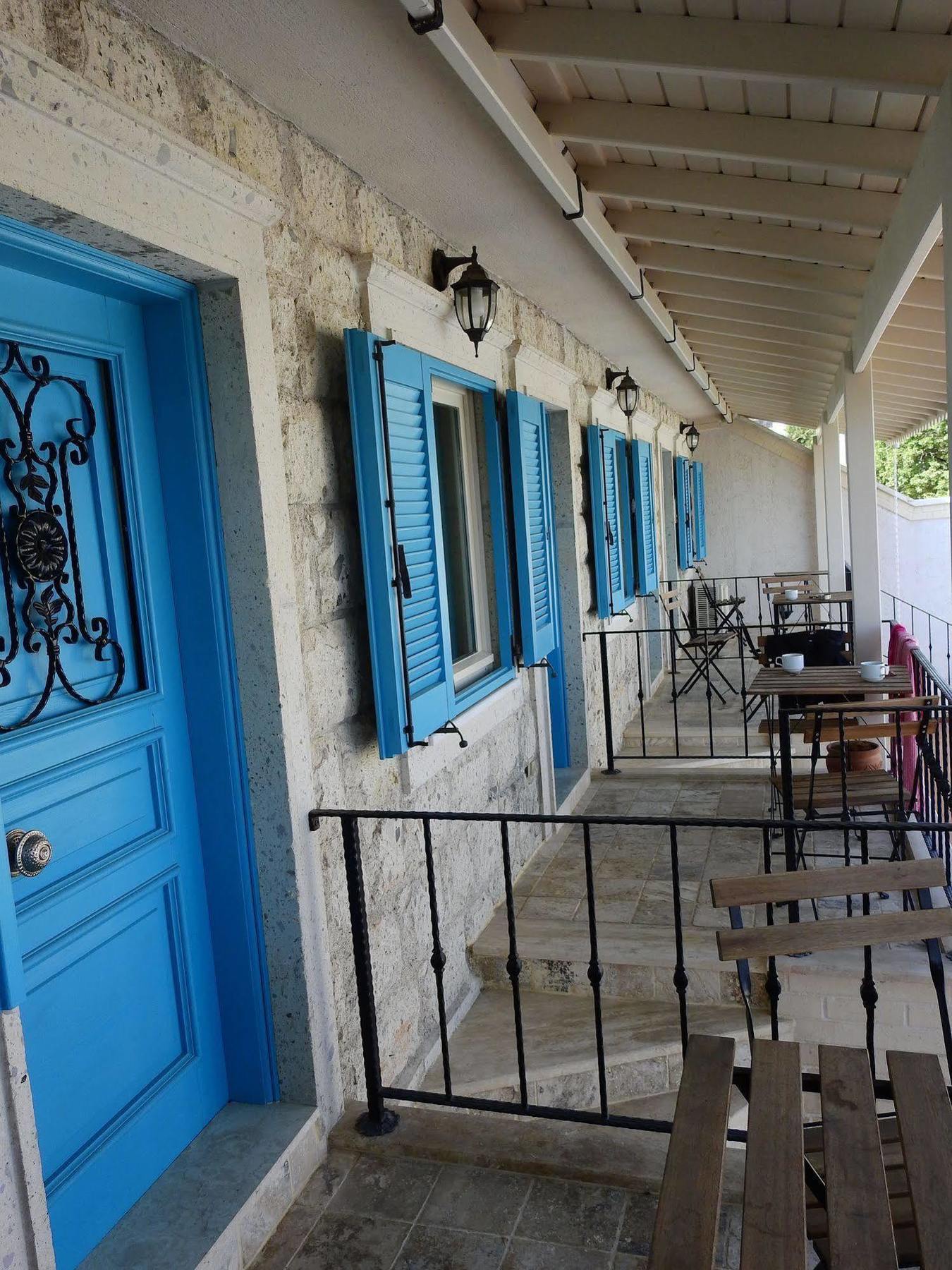 Karamela Hotel Айвалык Экстерьер фото